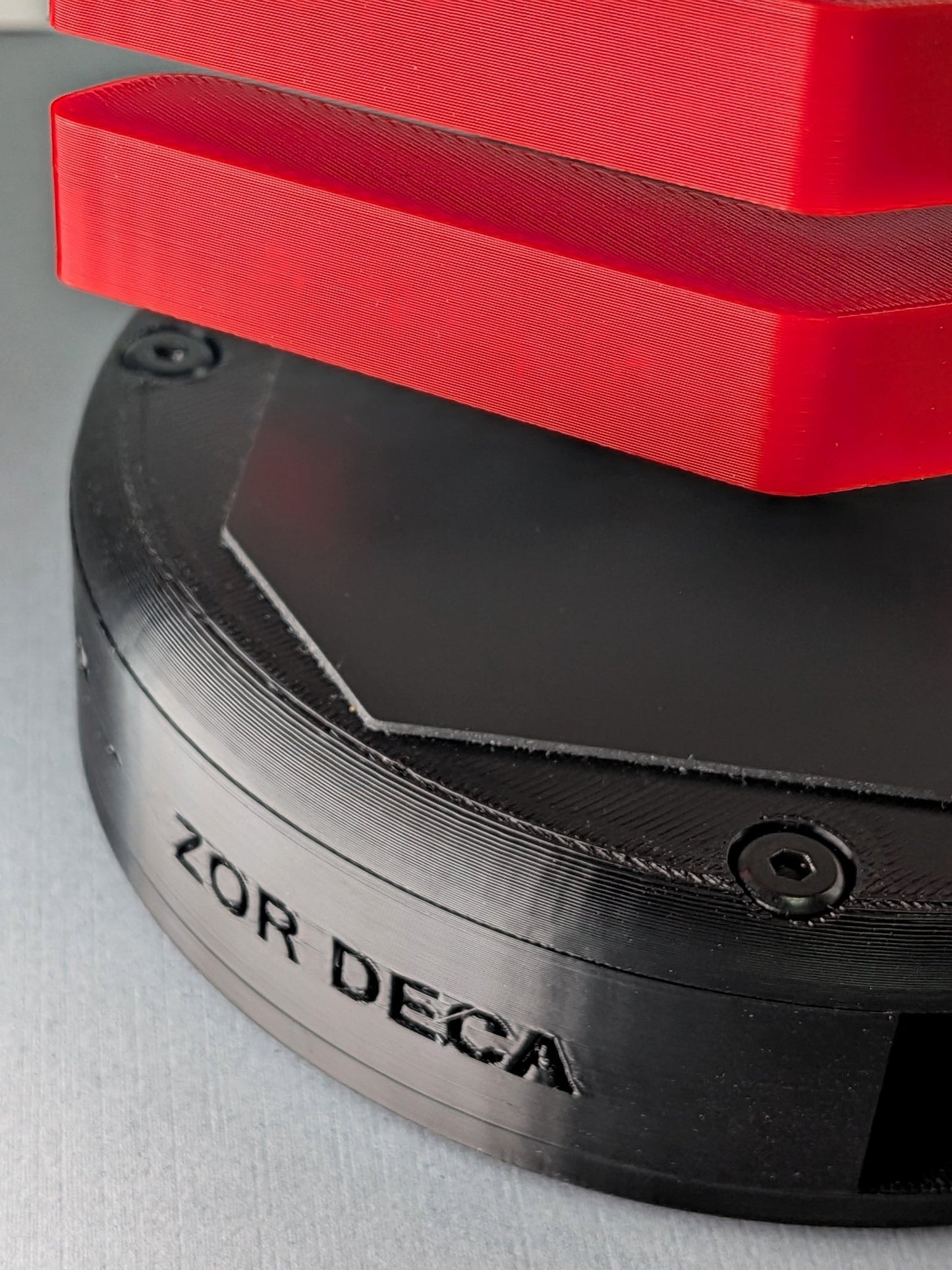 Zor Deca Liberty Edition | Mechanical Desk Mug & Cup Holder - Left Side Closeup Image - Jayrus Labs